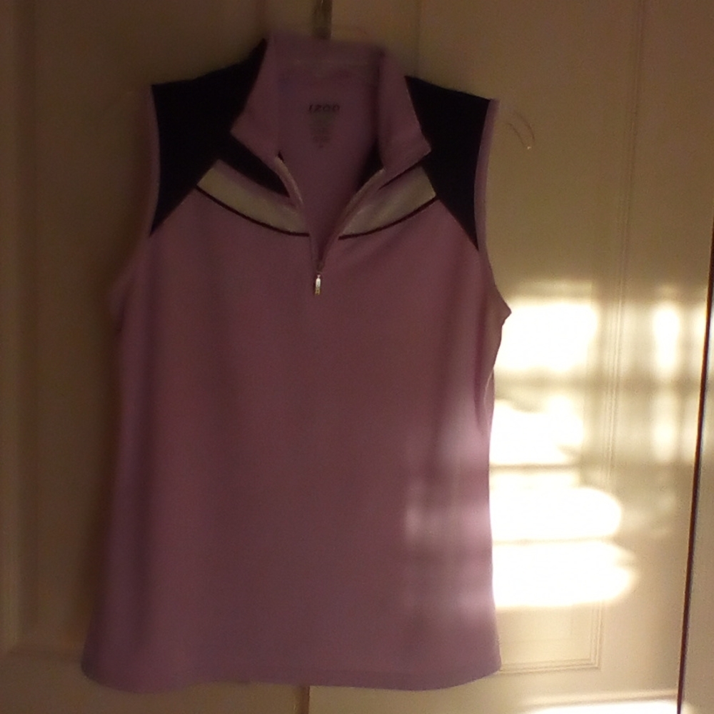 Izod ladies sleeveless golf shirt. Size m
